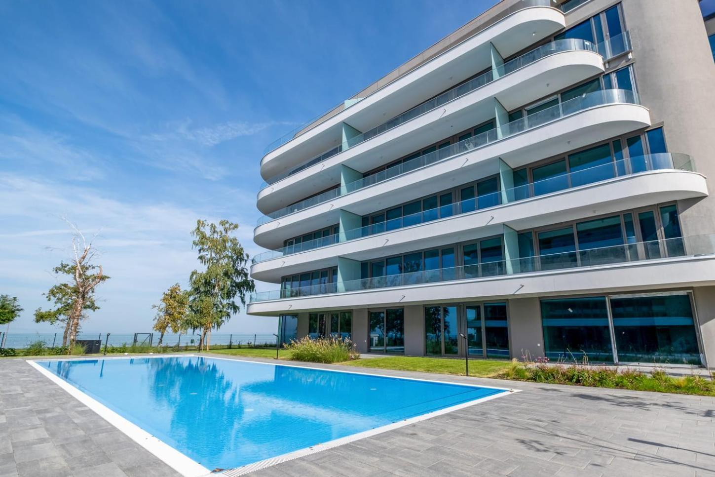 Myflat Wave Luxury 44 Suite Siofok Exterior photo
