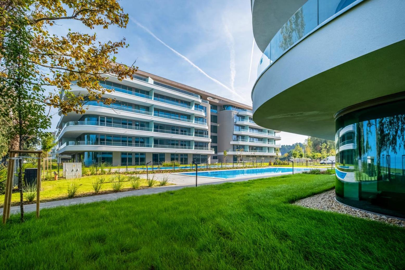 Myflat Wave Luxury 44 Suite Siofok Exterior photo