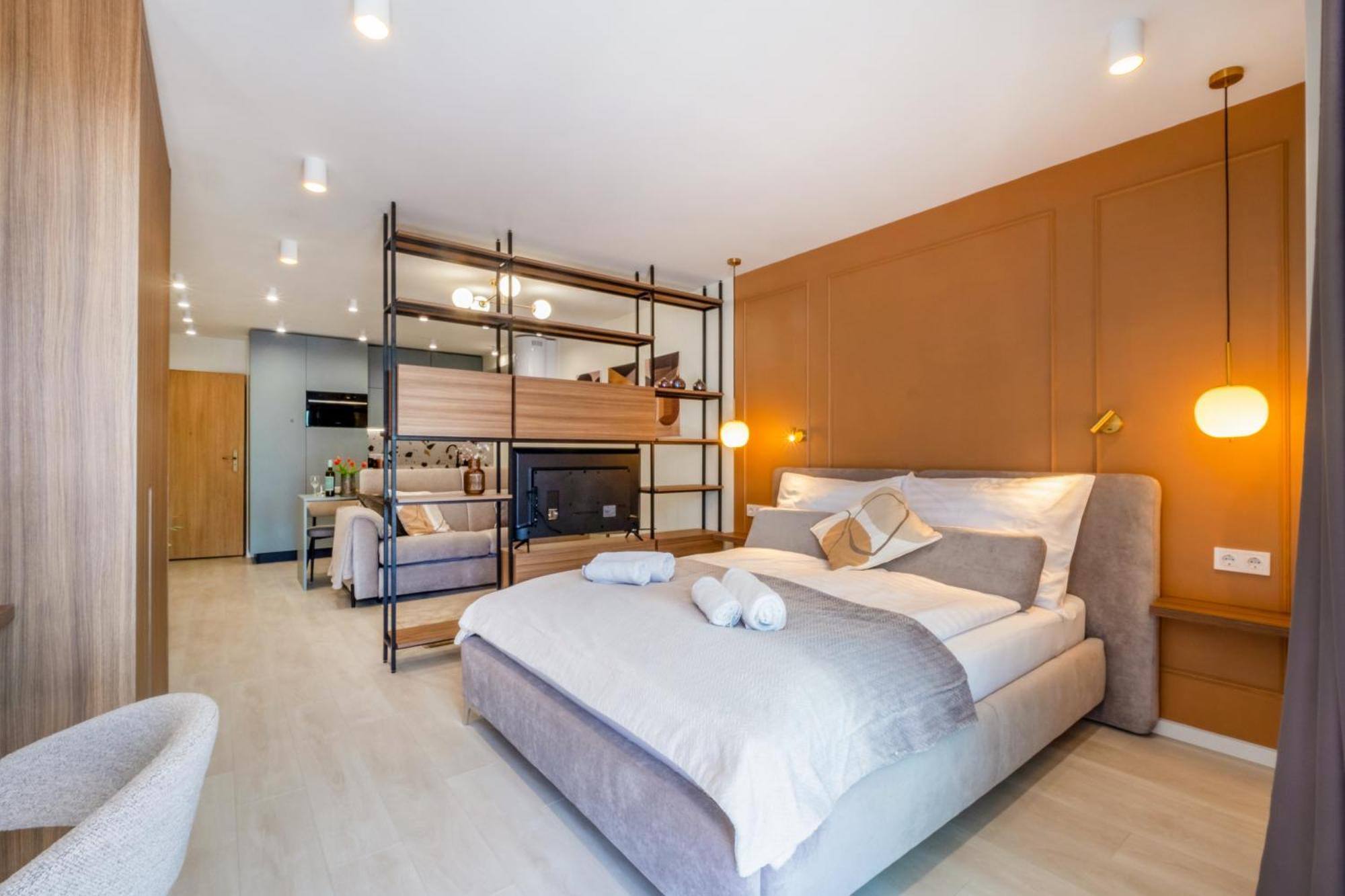 Myflat Wave Luxury 44 Suite Siofok Exterior photo
