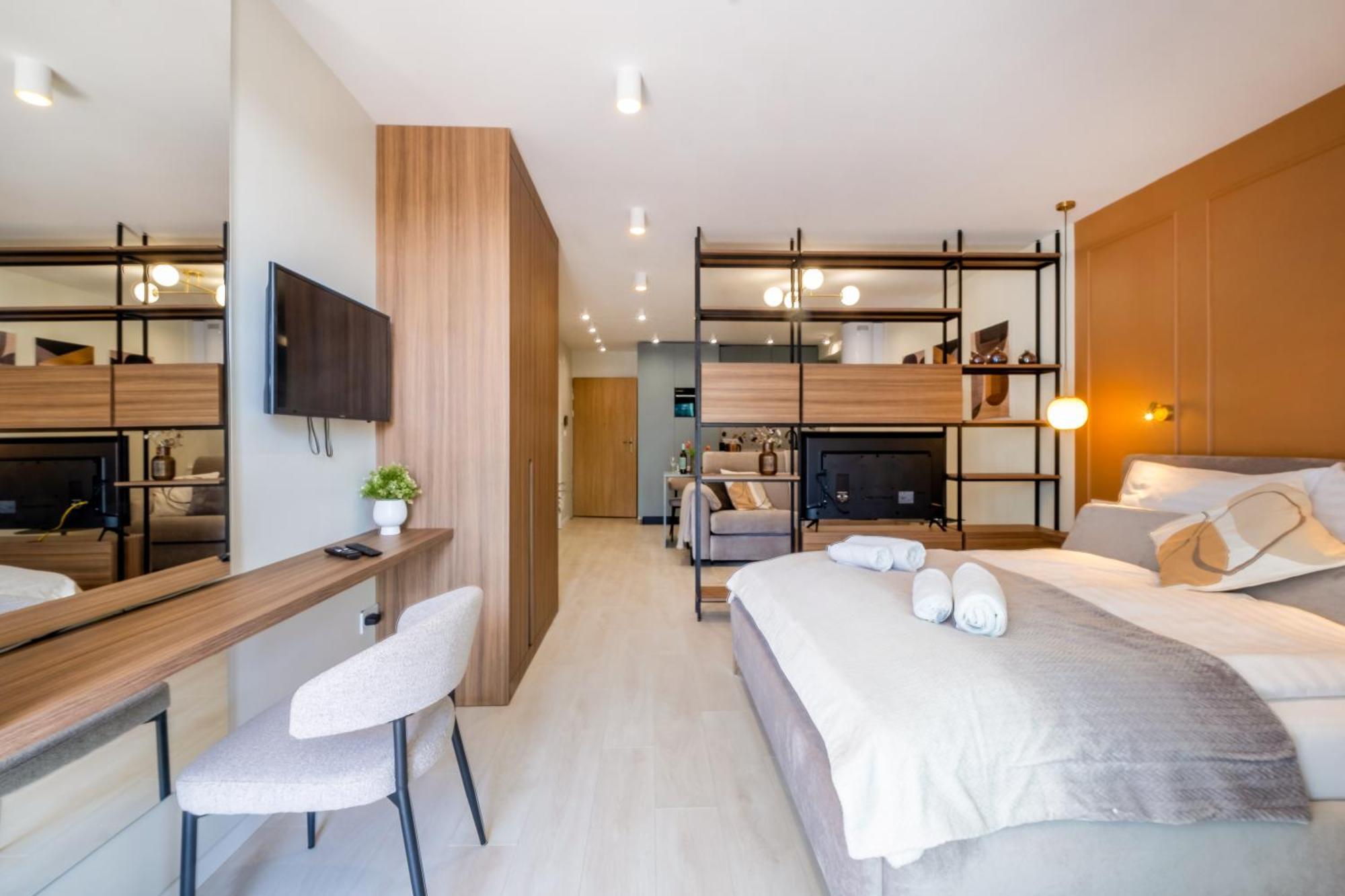 Myflat Wave Luxury 44 Suite Siofok Exterior photo